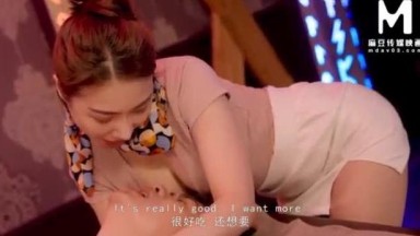 wanita ini memiliki badan yang sangat mulus | bokepviral