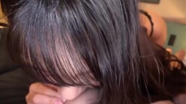 gadis jepang ini tersenyum saat ngocok in kontol ku | japan