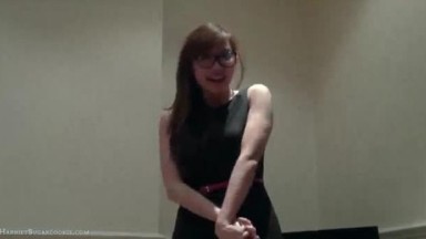 Pacar remaja berdada besar Harriet Sugarcookie mengisap penis | japan