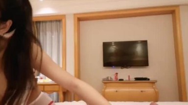gadis remaja yang masih sekolah ini di perkosa di hotel