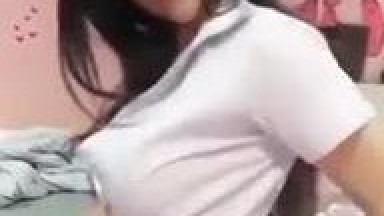 Siswa Khmer Melepas Kain | indo